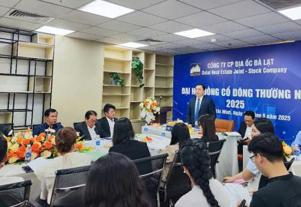 Đại hội đồng cổ đông thường niên 2025 của Công ty CP Địa ốc Đà Lạt diễn ra thành công tốt đẹp